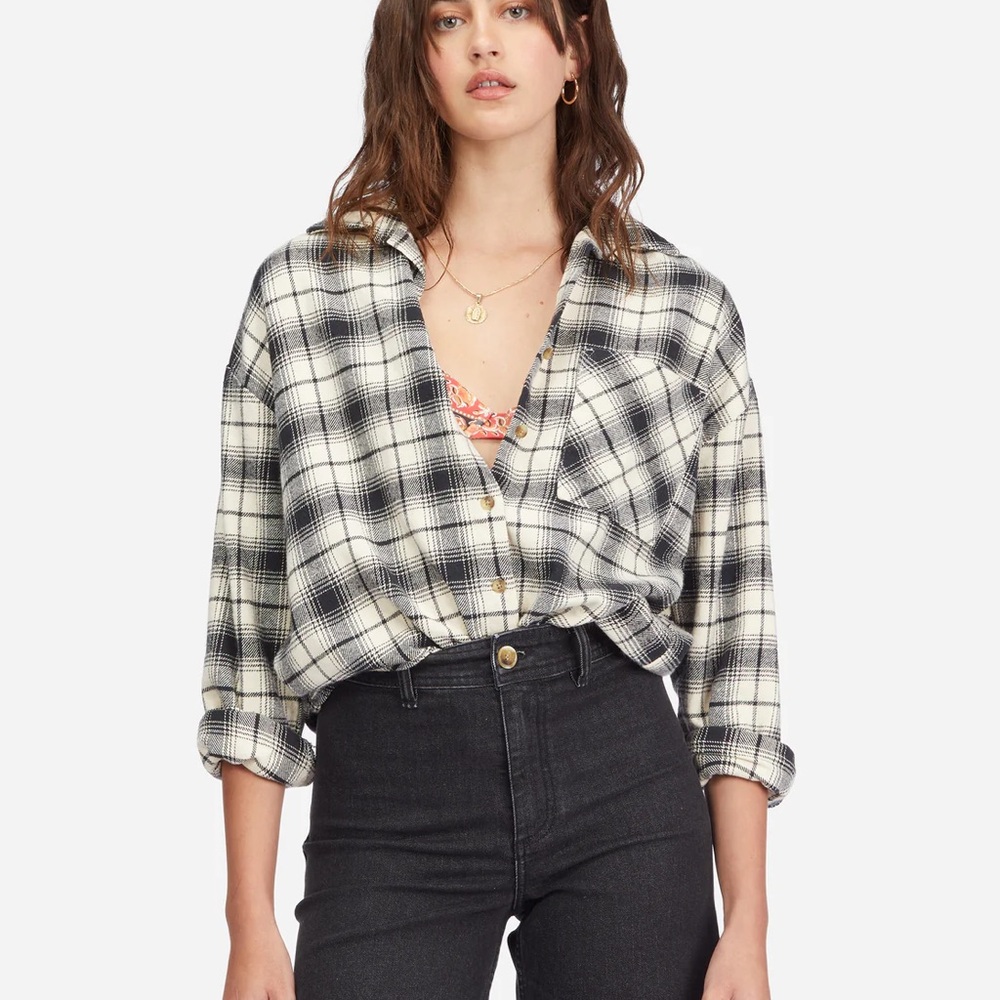 Billabong women’s flannel shirt